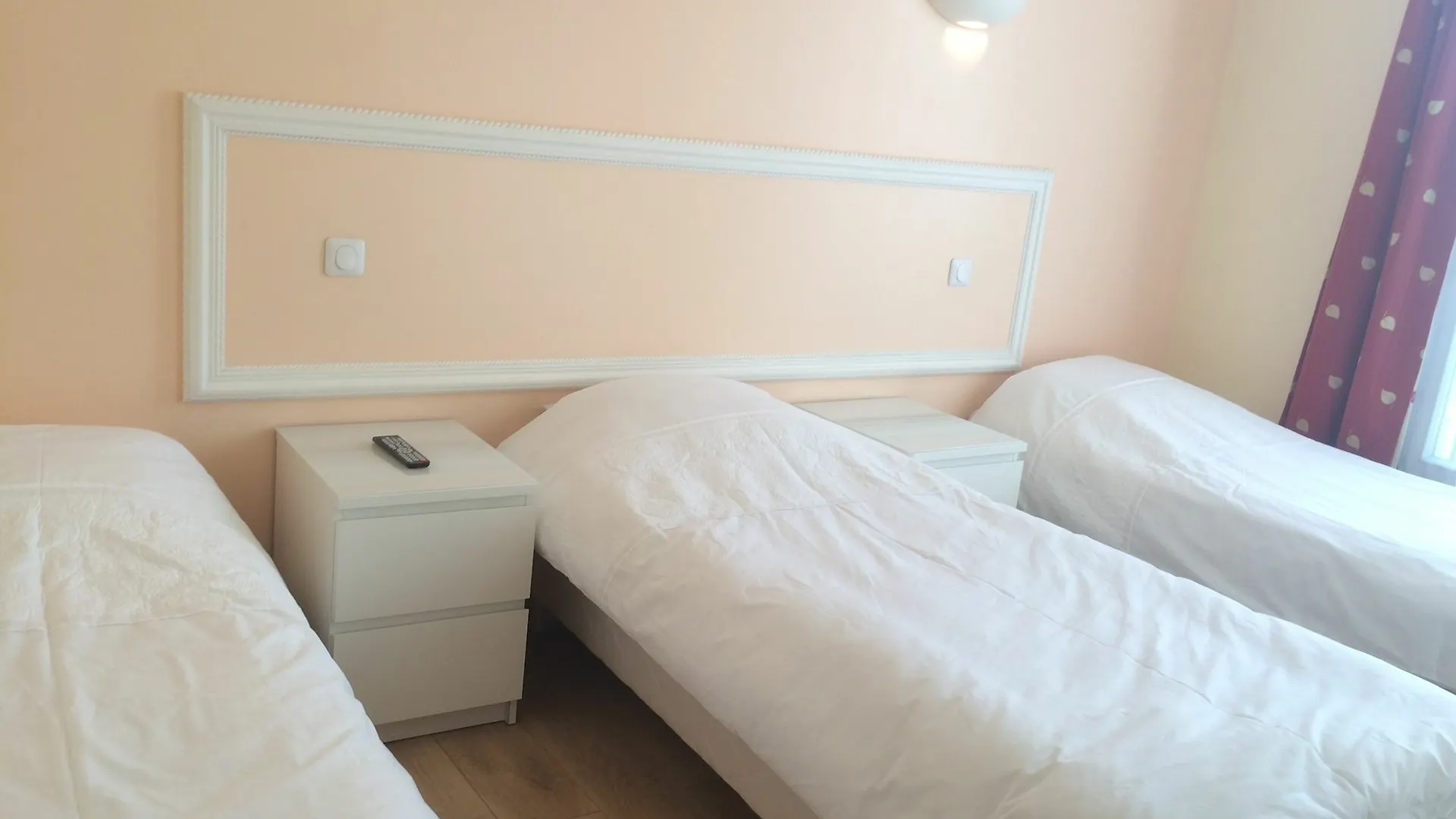 **  호텔 앙드레 길 파리 프랑스