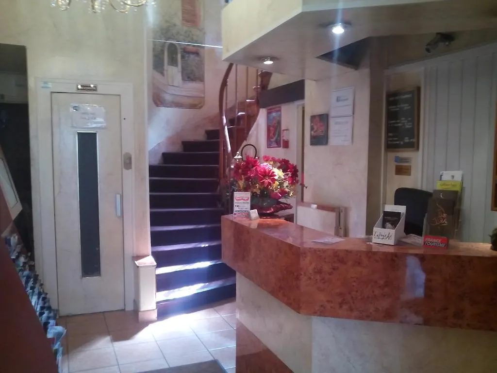 Hotel Andre Gill Paris
